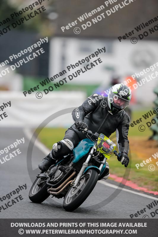 enduro digital images;event digital images;eventdigitalimages;mallory park;mallory park photographs;mallory park trackday;mallory park trackday photographs;no limits trackdays;peter wileman photography;racing digital images;trackday digital images;trackday photos